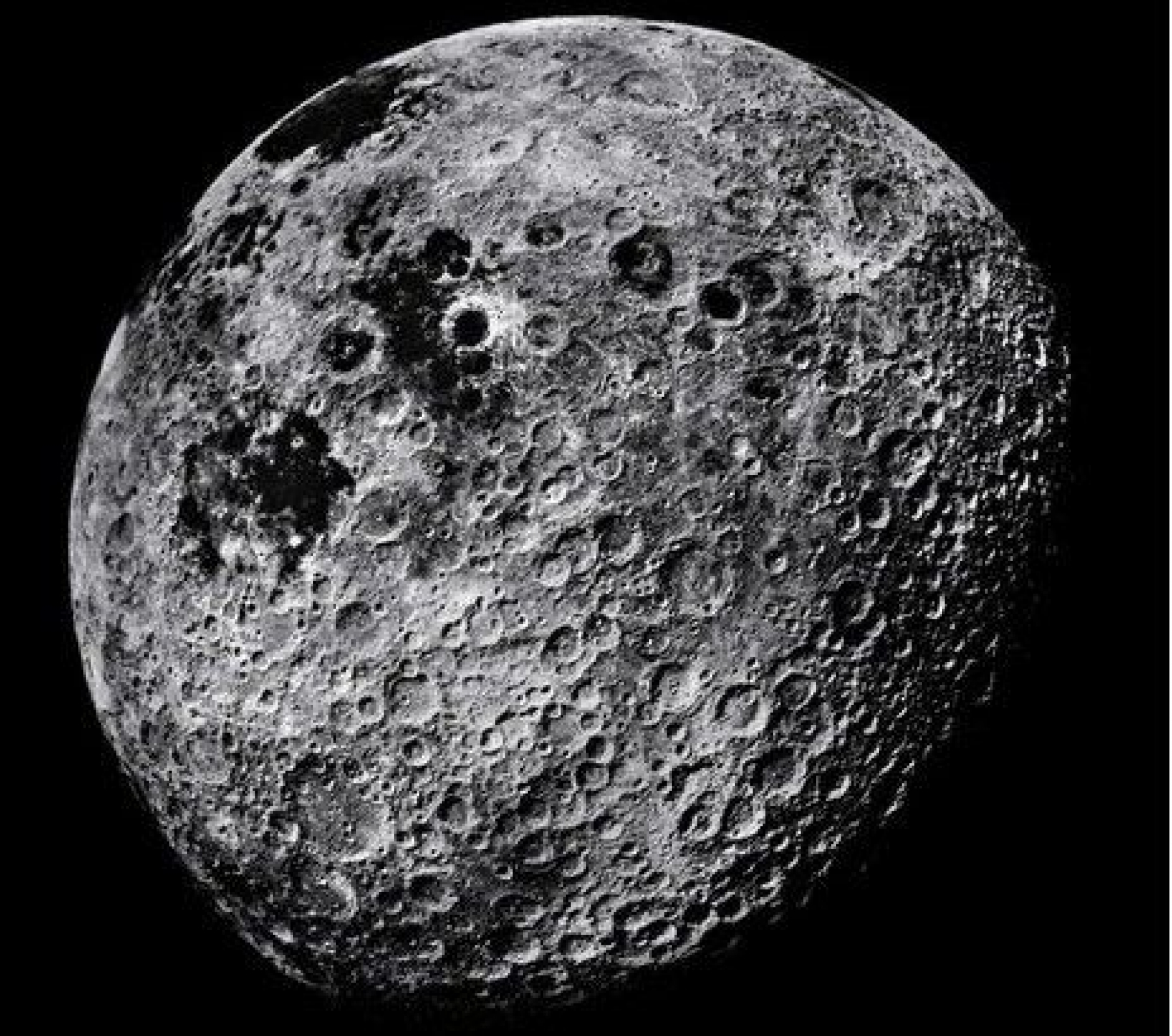 Первый снимок обратной стороны луны. Снимок обратной стороны Луны. Снимки НАСА обратной стороны Луны. Луна снимок обратной стороны Луны. Видимая и Невидимая сторона Луны.